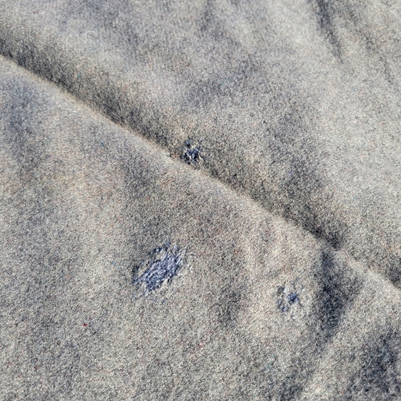 vintage 1950s 100% wool blanket, Horn Brothers, made in Canada, grey blue stripe - Picture 3 of 8